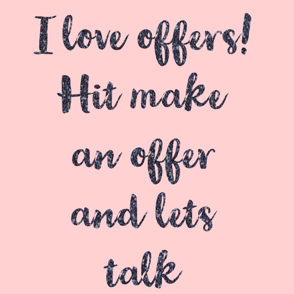 ❤️OFFERS WELCOME❤️